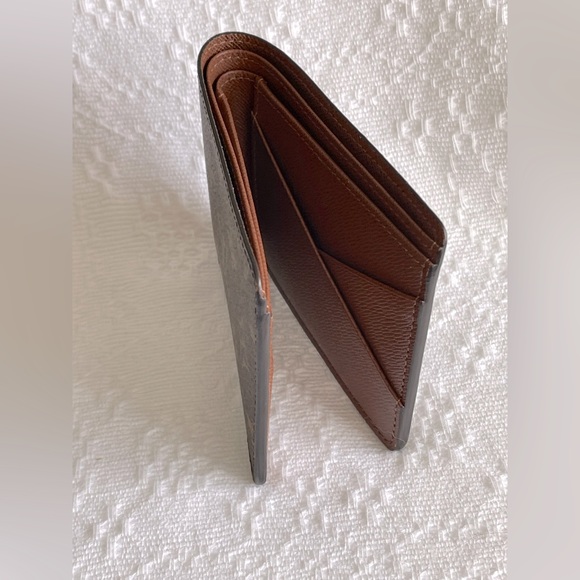 ❌SOLD❌Louis Vuitton compact wallet Monogram for mens - Picture 9 of 16